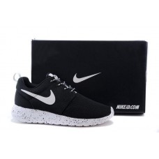 Nike Roshe Run 2015 NEW light grey с белой подошвой в черную точку